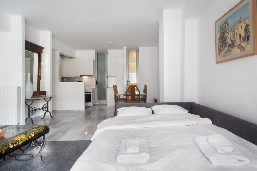 Psyris Marble Loft ! * Athens